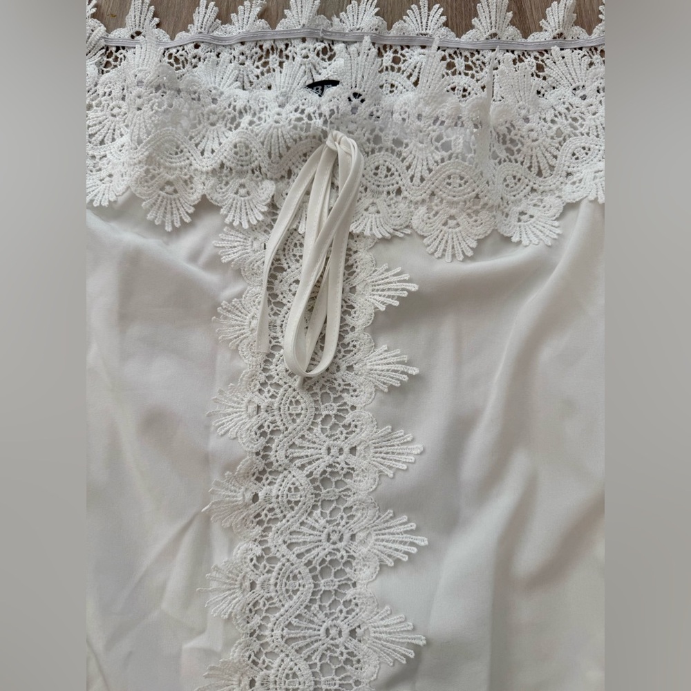 White Blouse - Picture 4 of 5